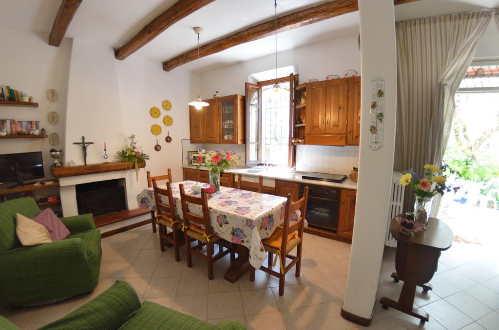 Casa Romana Viareggio Exterior photo